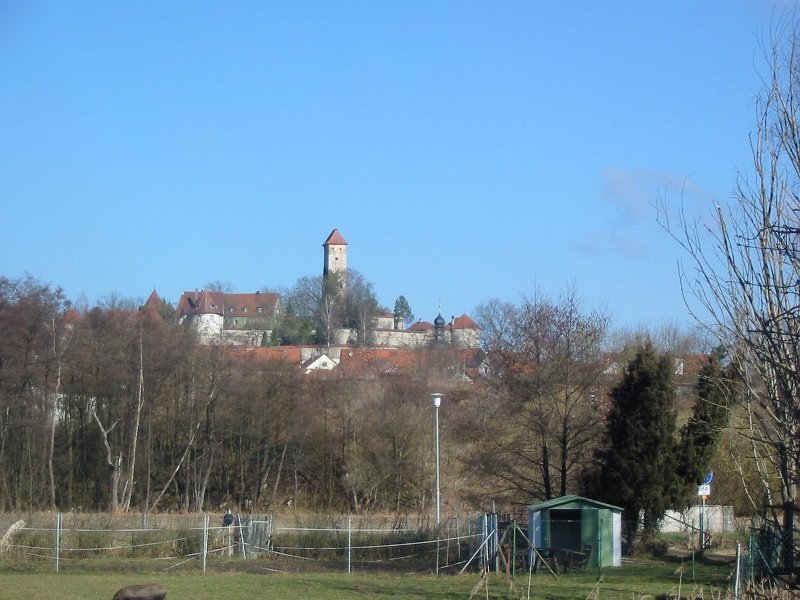 Neuhaus - Blick auf Burg Veldenstein.JPG - Neuhaus - Blick auf Burg Veldenstein